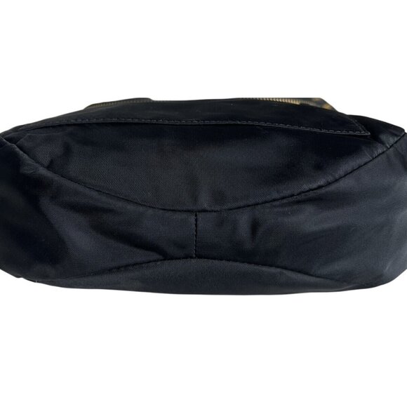 Marc By Marc Jacobs Black Nylon Crossbody Bag 9"x10" Gold Hardware - Picture 4 of 11